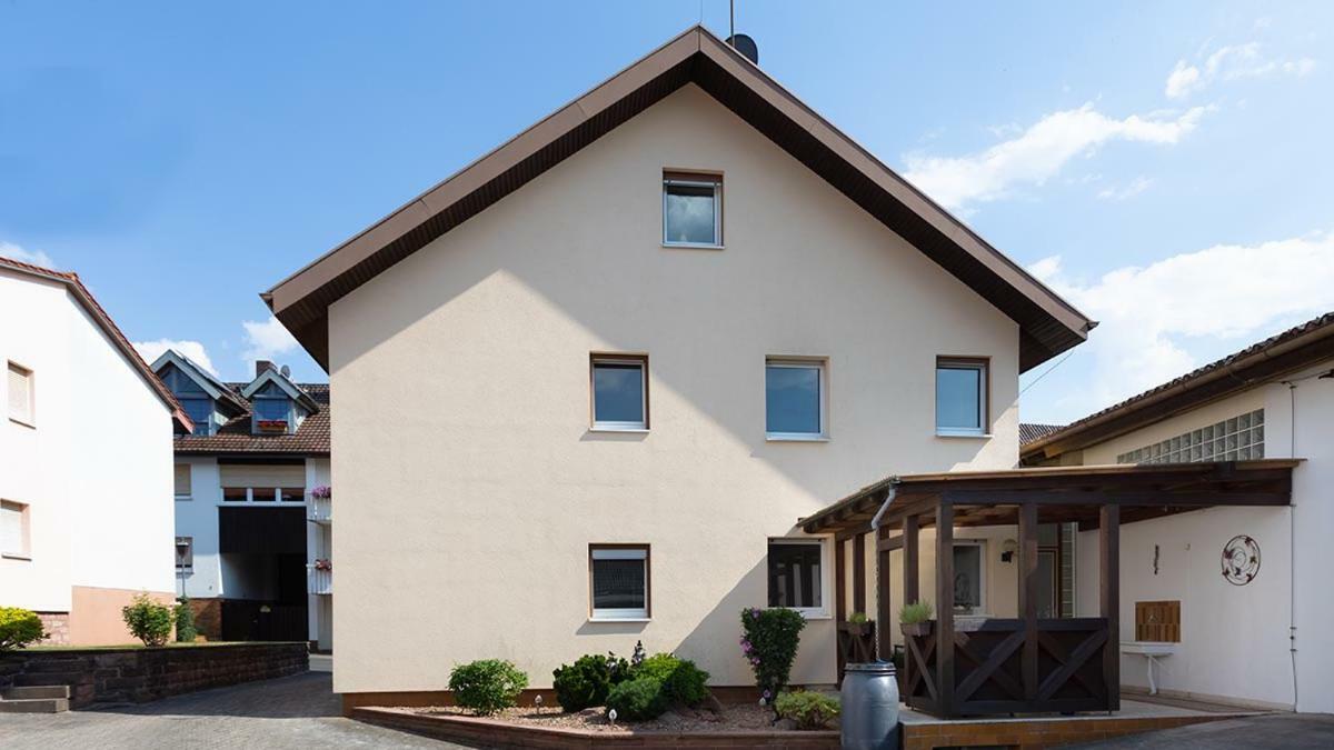 Gaestezimmer - Ferienwohnung 2 - Brauhaus Duerr Dorfprozelten Esterno foto