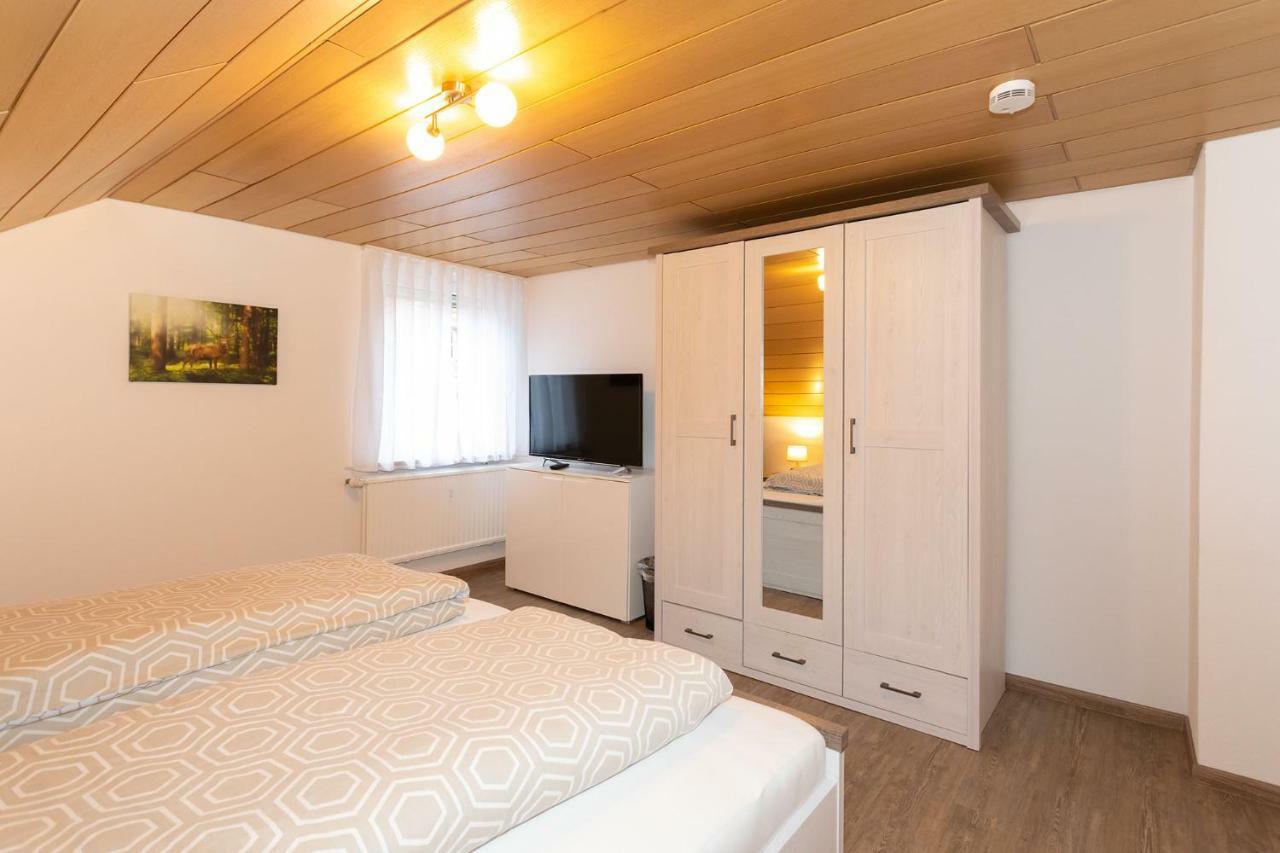 Gaestezimmer - Ferienwohnung 2 - Brauhaus Duerr Dorfprozelten Esterno foto